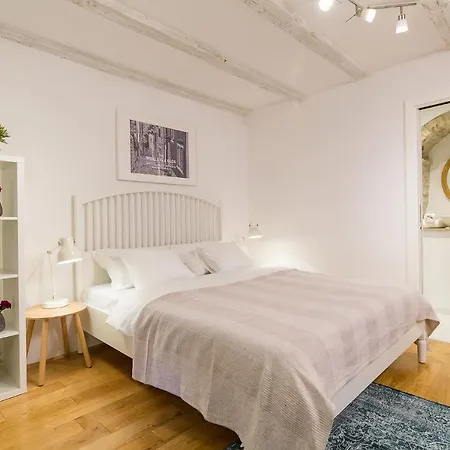 Porpor Apartments In Old Town By Irundo Rovinj Exterior photo