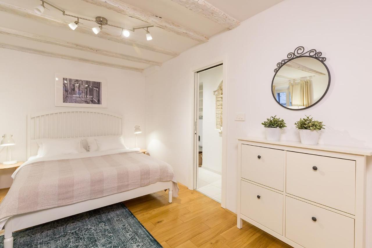 Apartment Porpor In Old Town By Irundo
